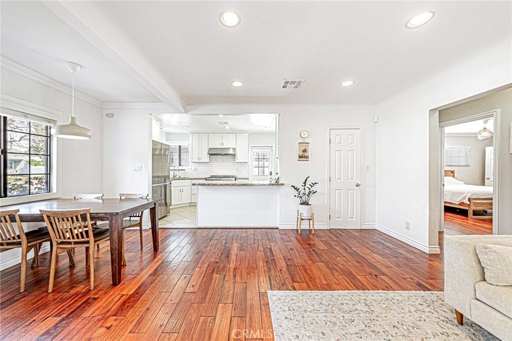 Image 6 of property listing at 1428 N Frederic Street, Burbank, CA 91505