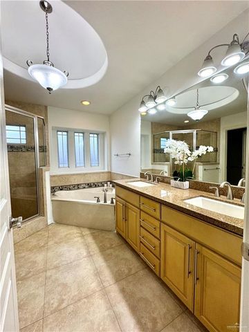 2200 E 27th Street, Mission, TX 78572