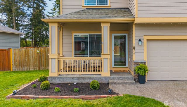 1077 NW Longview Drive, Oak Harbor, WA 98277