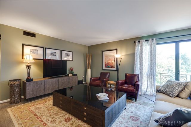 5380 Landau Drive 40, Dayton, OH 45429