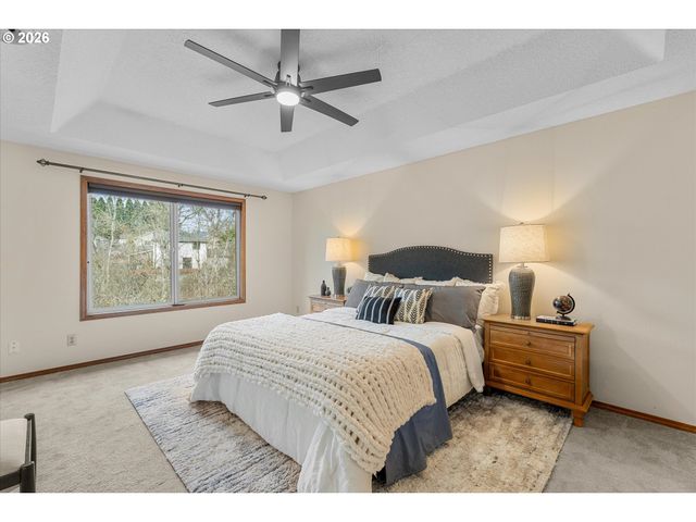 17580 Nw WOODMERE Ct, Beaverton, OR 97006