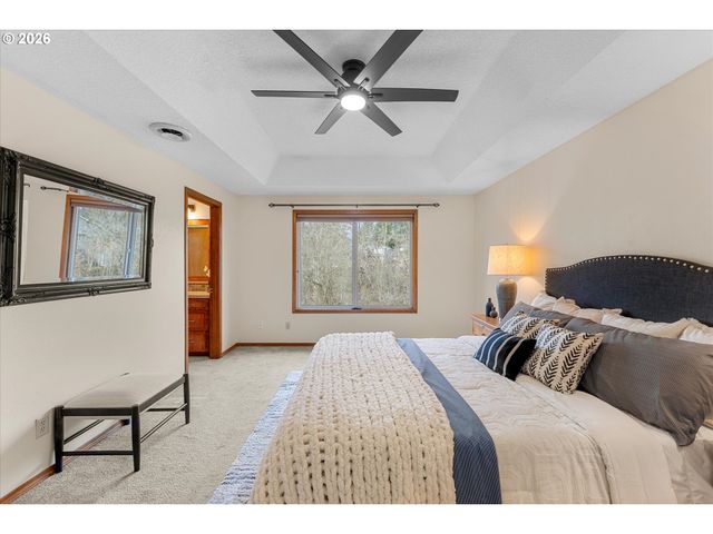 17580 Nw WOODMERE Ct, Beaverton, OR 97006