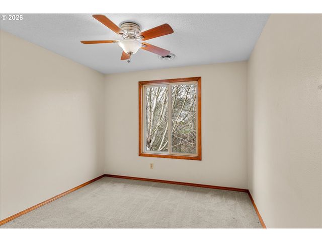 17580 Nw WOODMERE Ct, Beaverton, OR 97006