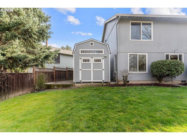 17580 Nw WOODMERE Ct, Beaverton, OR 97006