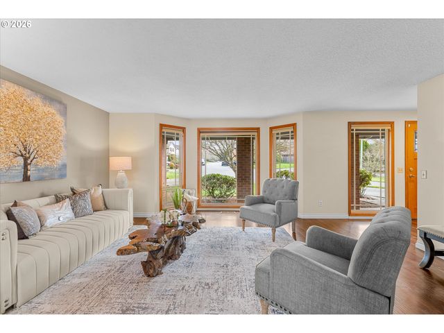 17580 Nw WOODMERE Ct, Beaverton, OR 97006