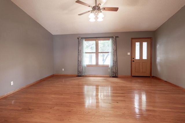 1302 LOOK OUT CT, Columbia, MO 65202