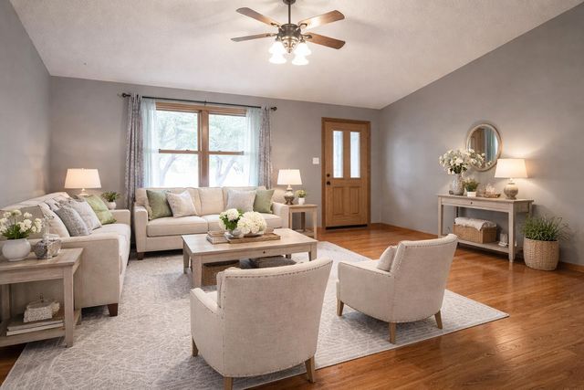 1302 LOOK OUT CT, Columbia, MO 65202