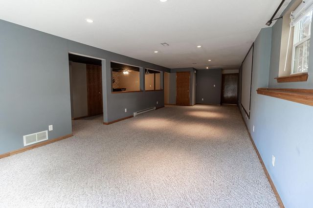 1302 LOOK OUT CT, Columbia, MO 65202