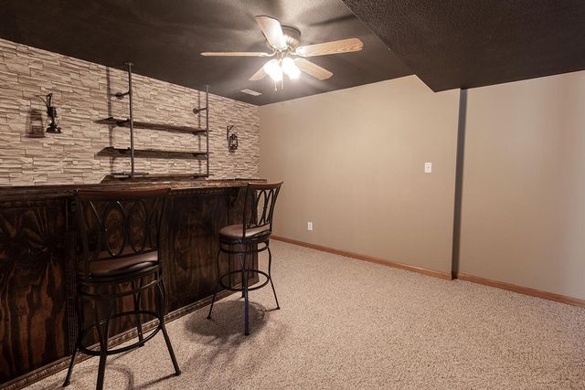 1302 LOOK OUT CT, Columbia, MO 65202