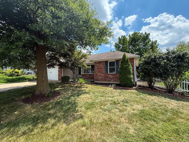 1302 LOOK OUT CT, Columbia, MO 65202