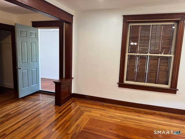 226 Broad Street, Meriden, CT 06450