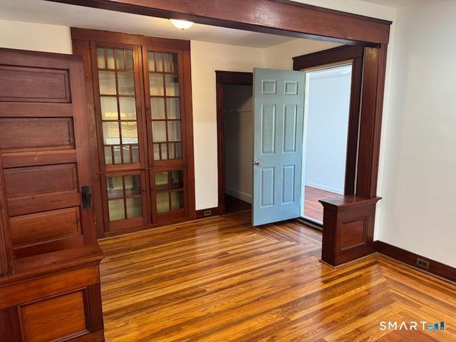 226 Broad Street, Meriden, CT 06450
