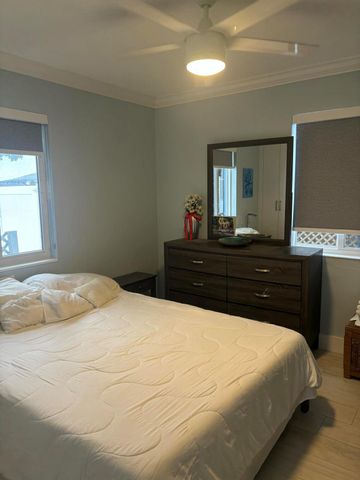 717 SE Se 2nd St Street, Deerfield Beach, FL 33441