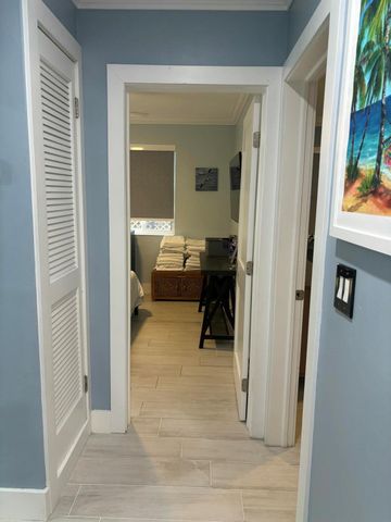 717 SE Se 2nd St Street, Deerfield Beach, FL 33441