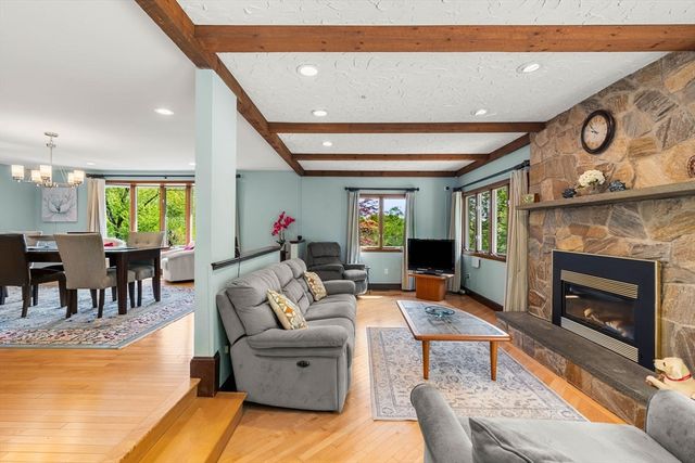 12 Howard Rd, Maynard, MA 01754