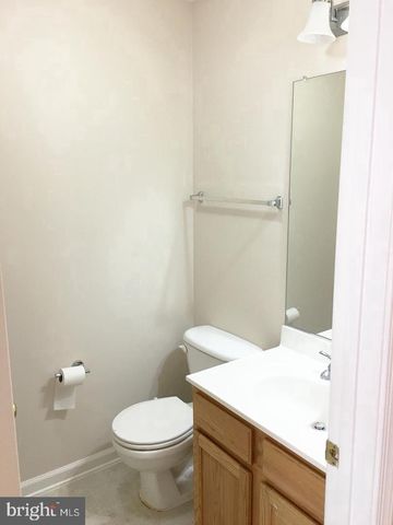 6264 SHACKELFORD TER, Alexandria, VA 22312
