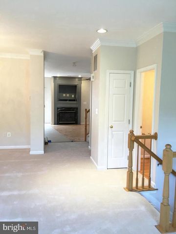 6264 SHACKELFORD TER, Alexandria, VA 22312