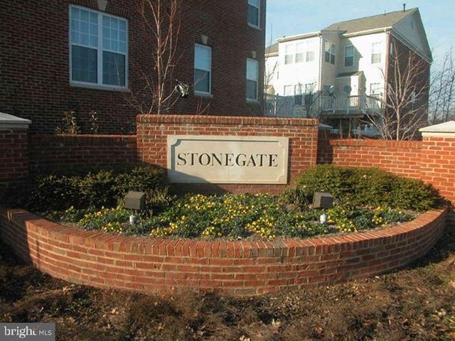 6264 SHACKELFORD TER, Alexandria, VA 22312