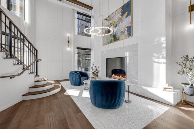 4917 Eden Avenue 602, Edina, MN 55424