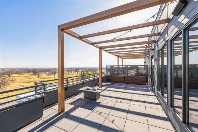 4917 Eden Avenue 602, Edina, MN 55424