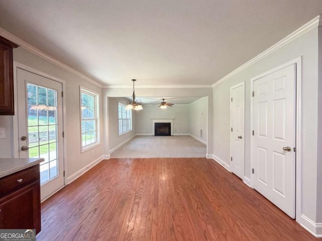550 S Fortune Way, Dallas, GA 30157