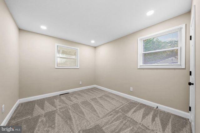 250 STANFORD AVE, Wenonah, NJ 08090