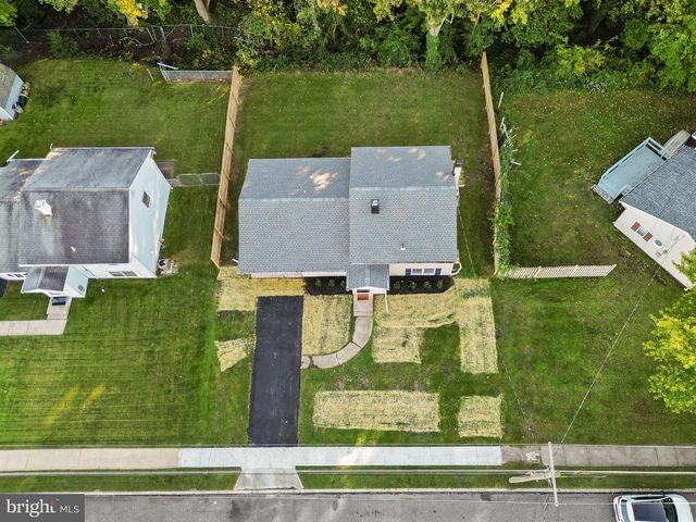 250 STANFORD AVE, Wenonah, NJ 08090