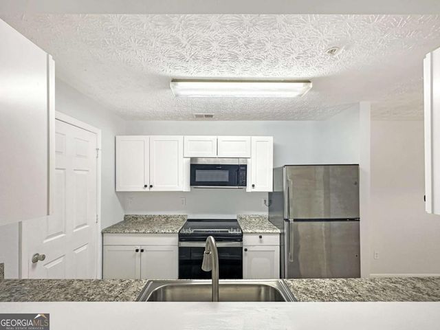 5304 Waldrop Place, Decatur, GA 30034