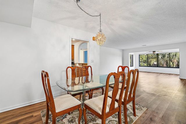 300 N Highway A1a 303g, Jupiter, FL 33477