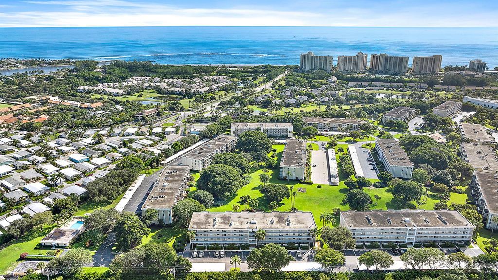 300 N Highway A1a 303g, Jupiter, FL 33477