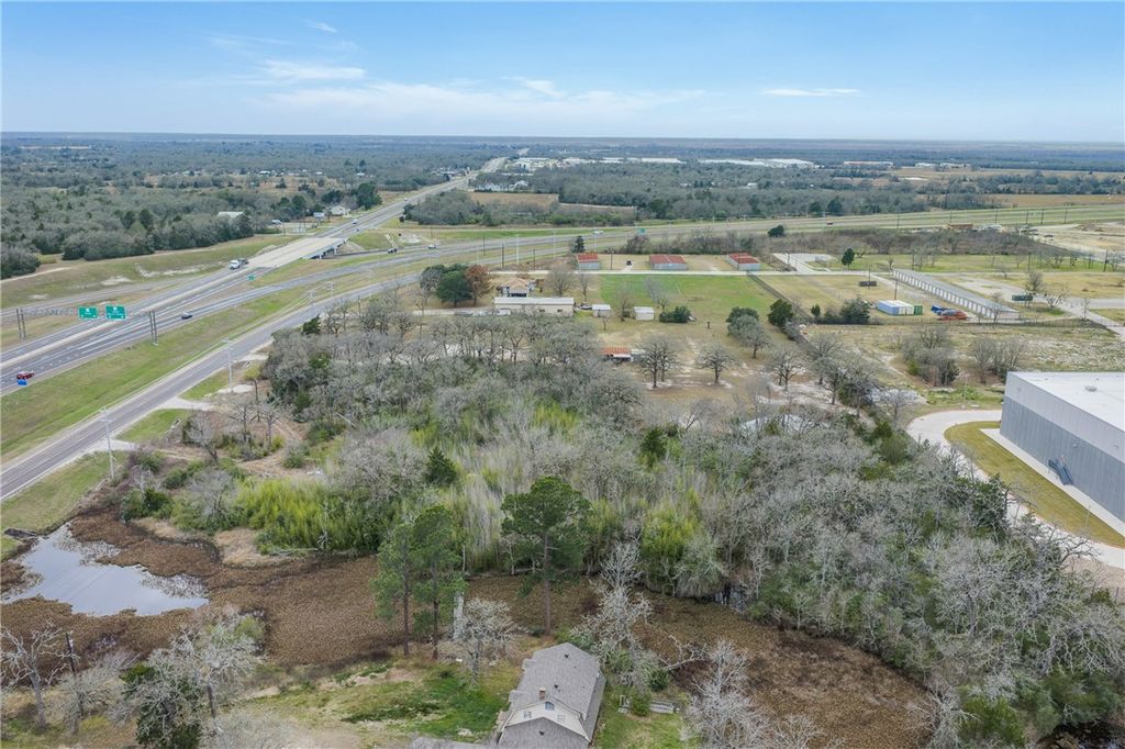 4842 Raymond Stotzer Parkway, College Station, TX 77845 — photo 5