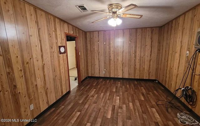 1955 Marshall Place, Jackson, MS 39213
