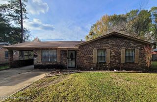 1955 Marshall Place, Jackson, MS 39213