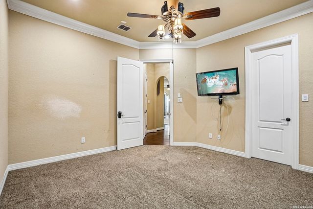 21411 Liguria Dr, Garden Ridge, TX 78266