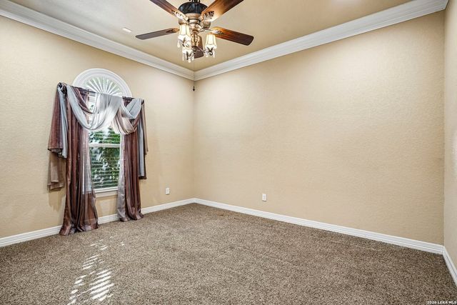 21411 Liguria Dr, Garden Ridge, TX 78266