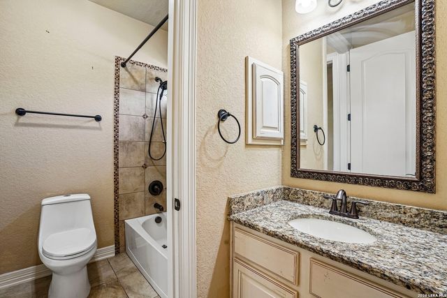 21411 Liguria Dr, Garden Ridge, TX 78266