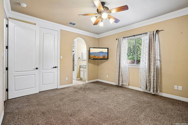 21411 Liguria Dr, Garden Ridge, TX 78266