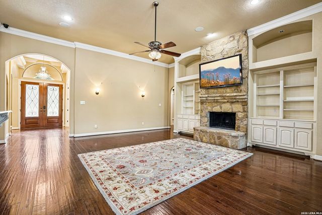 21411 Liguria Dr, Garden Ridge, TX 78266