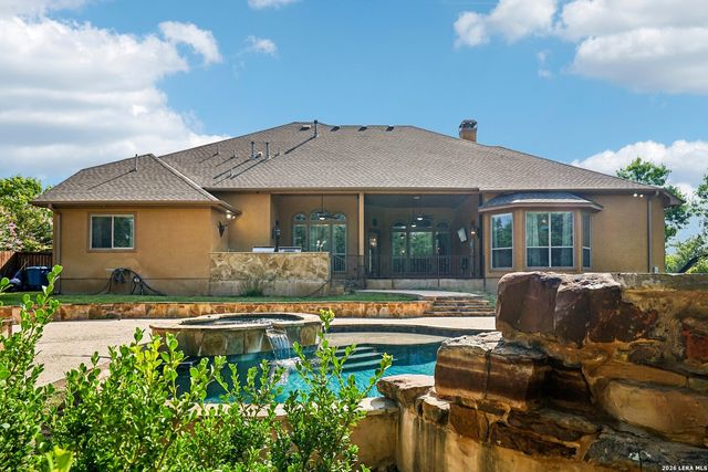 21411 Liguria Dr, Garden Ridge, TX 78266