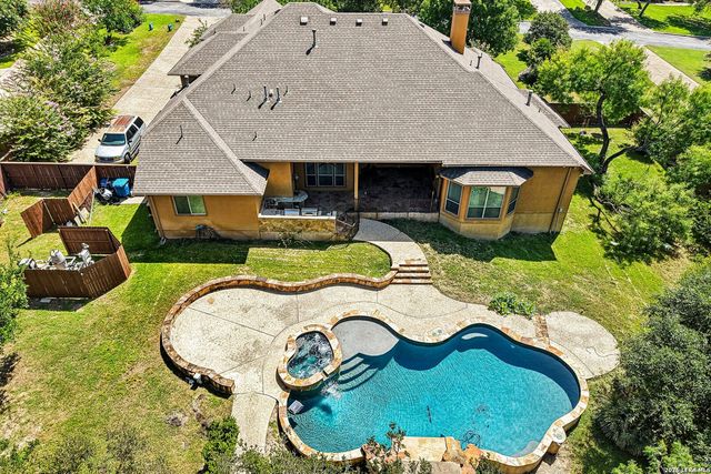 21411 Liguria Dr, Garden Ridge, TX 78266