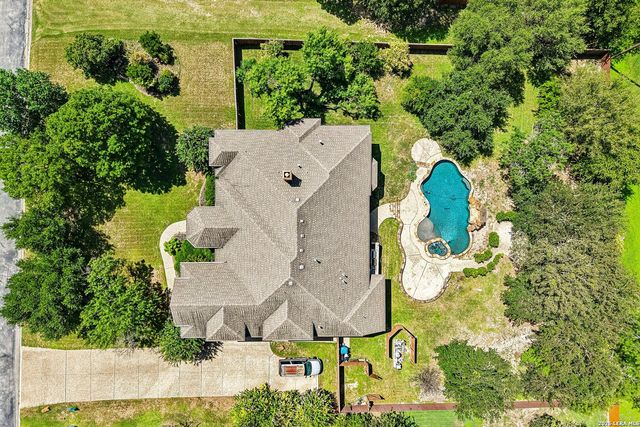 21411 Liguria Dr, Garden Ridge, TX 78266