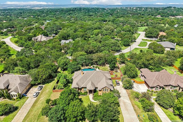 21411 Liguria Dr, Garden Ridge, TX 78266
