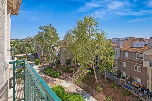 680 Camino De La Reina 2406, San Diego, CA 92108