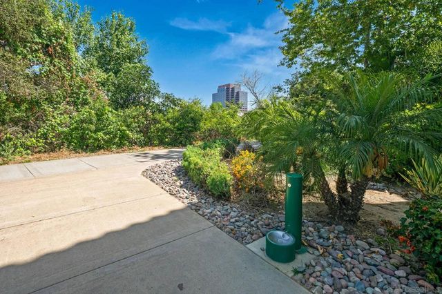 680 Camino De La Reina 2406, San Diego, CA 92108