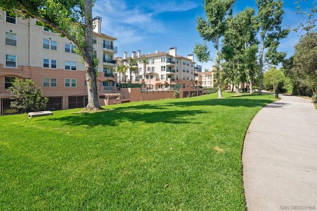 680 Camino De La Reina 2406, San Diego, CA 92108