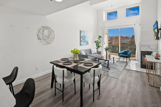 680 Camino De La Reina 2406, San Diego, CA 92108