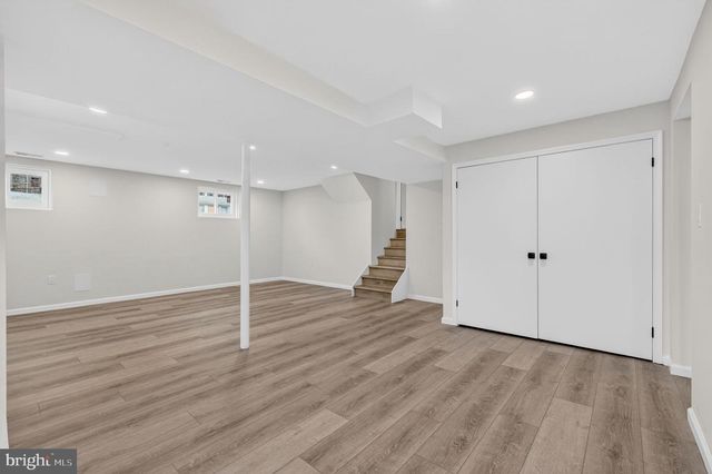 6813 WINTERBERRY LN, Bethesda, MD 20817