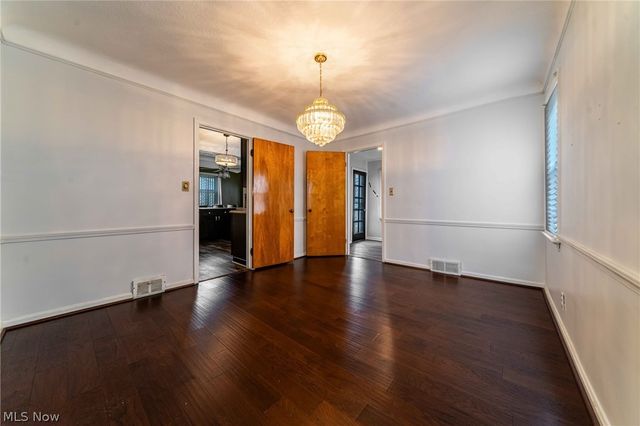 3625 Silsby Road, University Heights, OH 44118