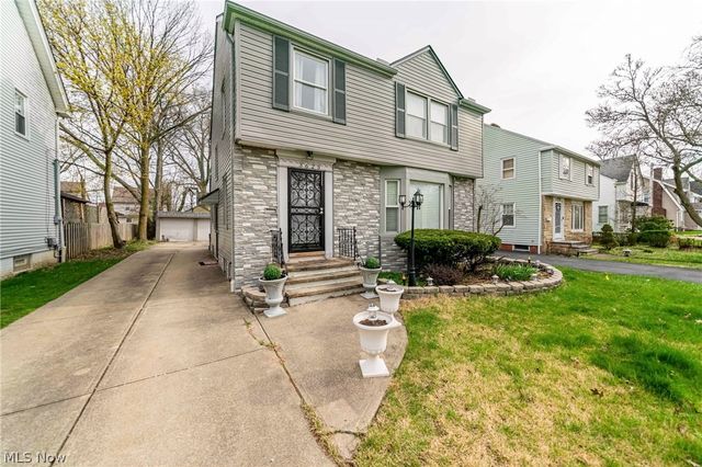 3625 Silsby Road, University Heights, OH 44118