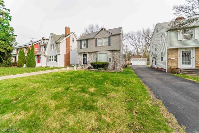 3625 Silsby Road, University Heights, OH 44118